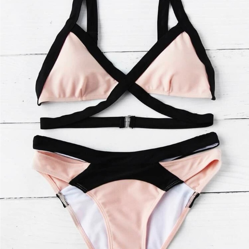 Two Tone Contrast Triangle Bikini Size Small